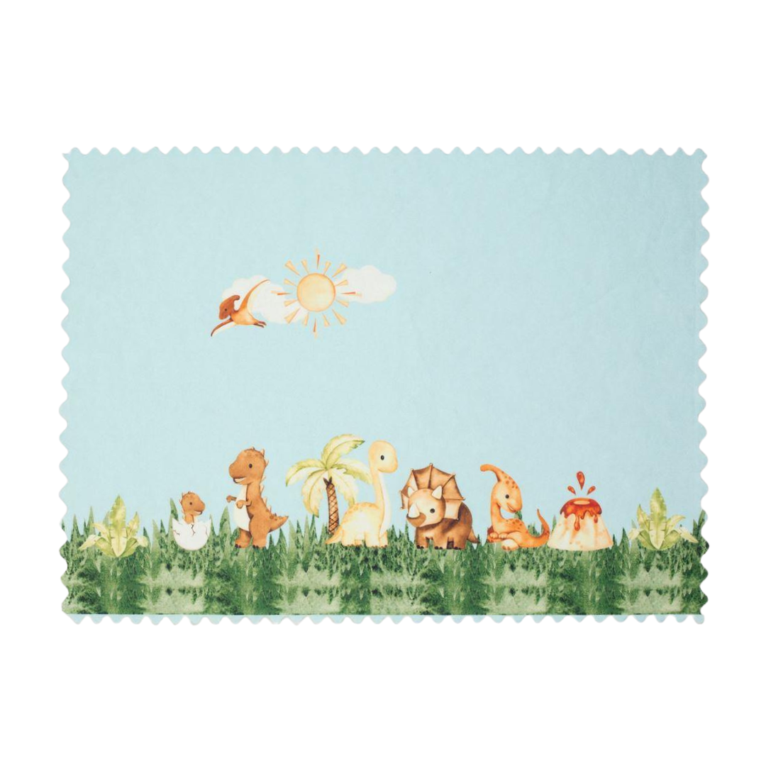 Σουπλά Υφασμάτινο Dinosaur Park 35x70cm Dimcol-dinosaur-park-35x70cm-dimcol-soupla-ifasmatina-paidika-lefkaeidi-mple-deinosavros-dimcol-myhouseandkids