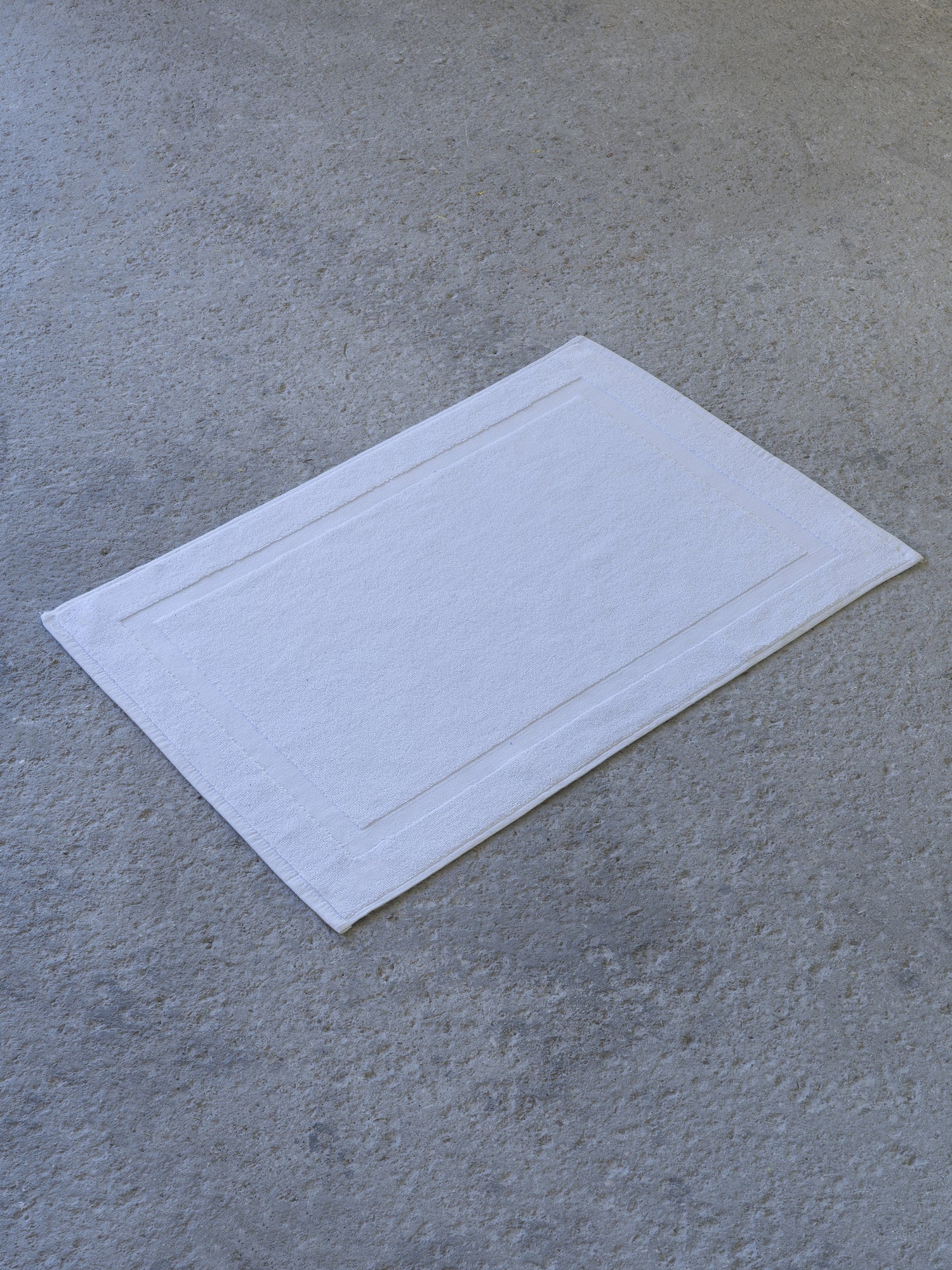 Πατάκι Μπάνιου 50x75 Volcano - White