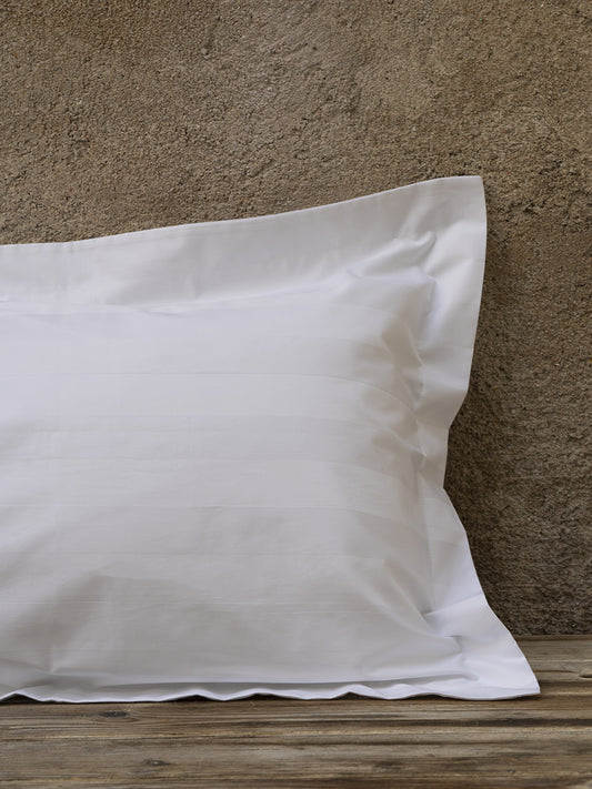 Μαξιλαροθήκη 52x75 Oxford 4 πλευρές - 300 Κλωστές Σατέν ρίγα 4,5cm - 100% Βαμβάκι Πενιέ