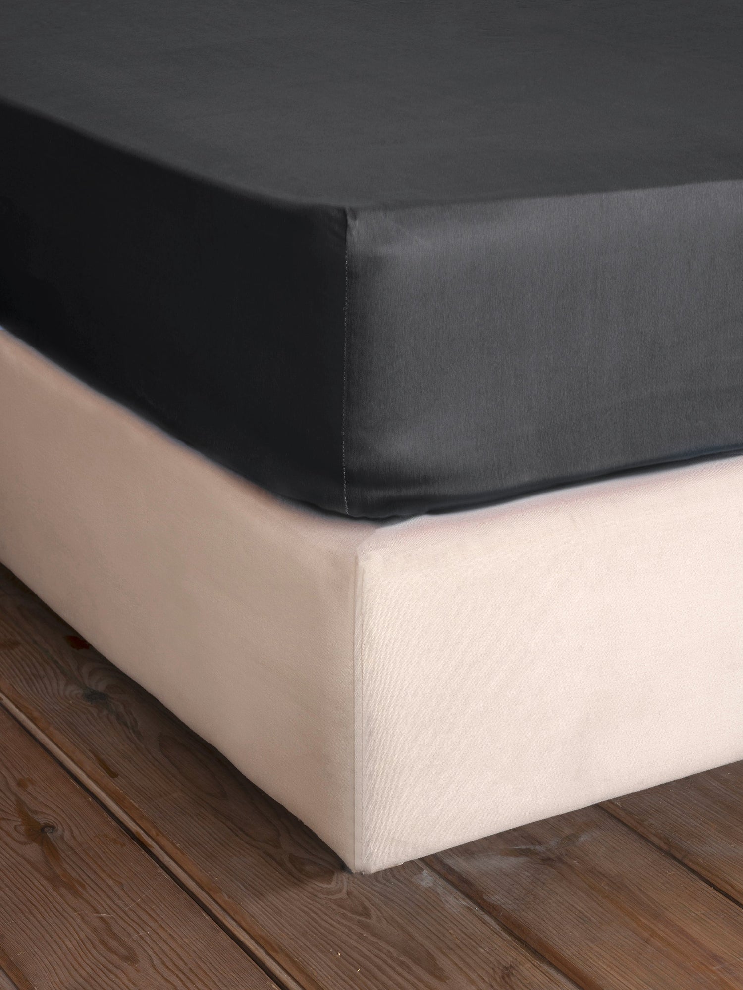 Σεντόνι Γίγας με Λάστιχο Superior Satin - Black